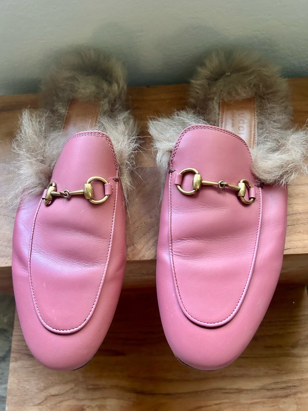 Gucci Princetown Slides with Fur in Pink 39